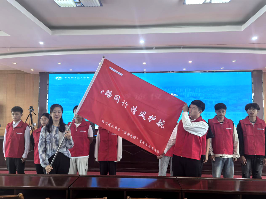 1759220794904017571.png 7be7d86f-2a72-4a2b-938f-61f90611a560.png